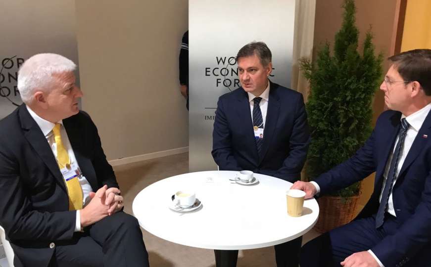 Zvizdić u Davosu: BiH radi na dobijanju statusa kandidata za EU 